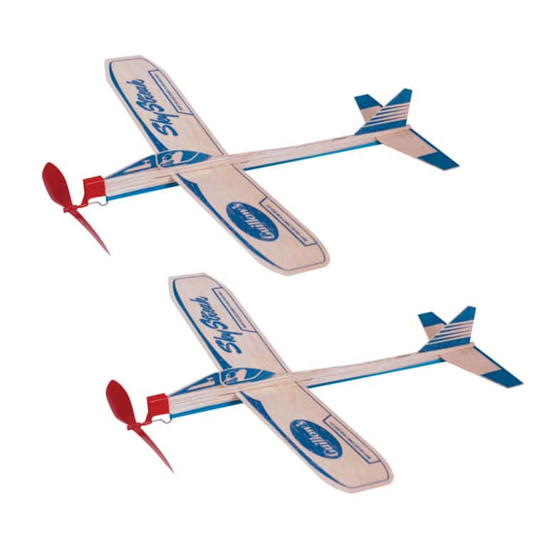 Sky Streak Balsa Planes Boxed - Group, 2 planes with red propellers